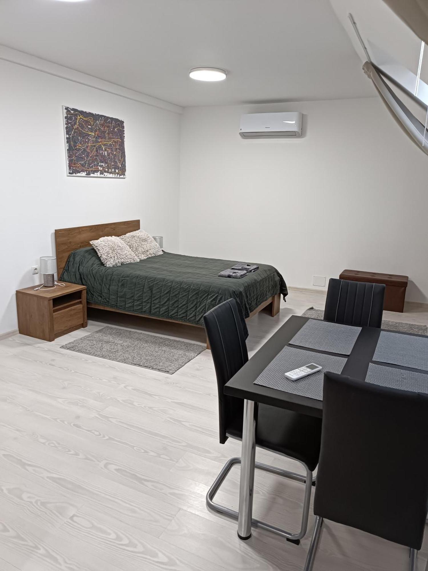 Mira Apartman Debrecen Luaran gambar