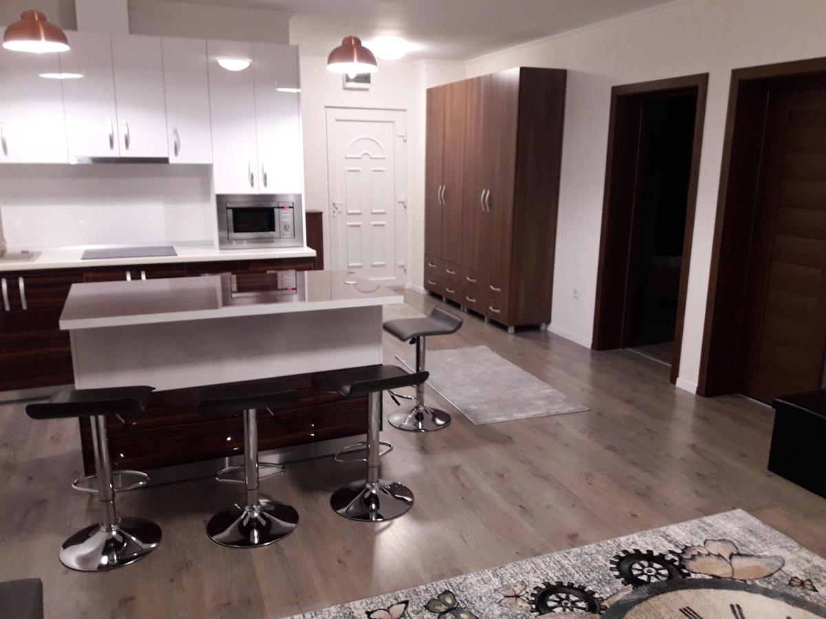 Mira Apartman Debrecen Luaran gambar
